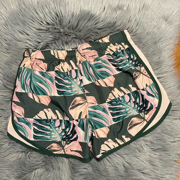 Nike Dri-Fit Tempo Runaway Print Shorts Size Small - Picture 3 of 4